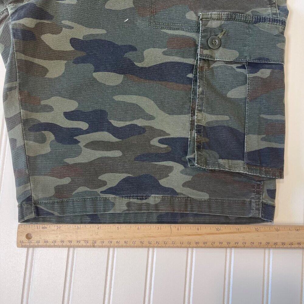 Lee Men’s Size 40 Green Camo Cargo Utility Shorts Military Outdoor - Picture 8 of 9